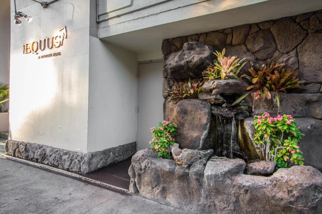 Hotel Equus Honolulu Exteriér fotografie
